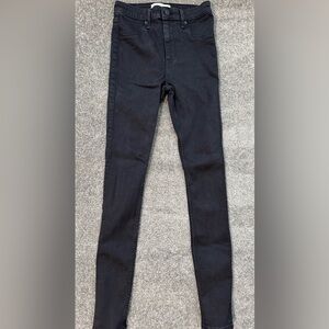 Abercrombie & Fitch Women's High Waisted Black Skinny Jeans